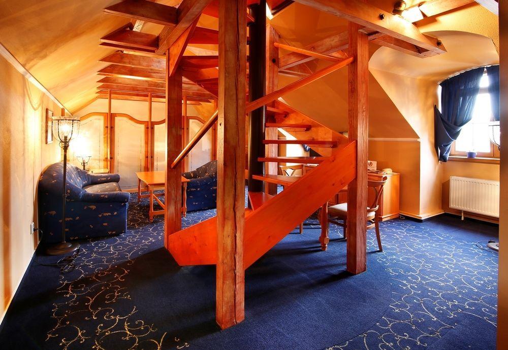 Agh Hotel Rožnov pod Radhoštěm Exteriér fotografie