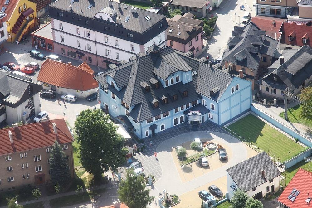 Agh Hotel Rožnov pod Radhoštěm Exteriér fotografie