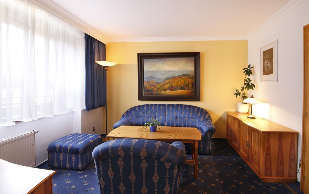 Agh Hotel Rožnov pod Radhoštěm Exteriér fotografie