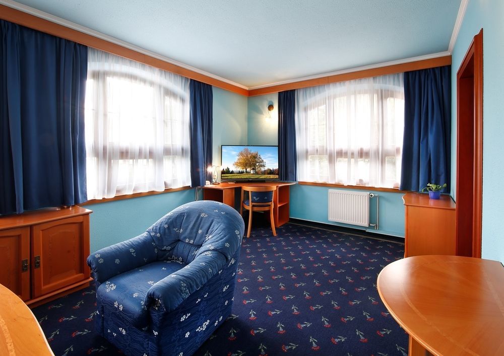 Agh Hotel Rožnov pod Radhoštěm Exteriér fotografie
